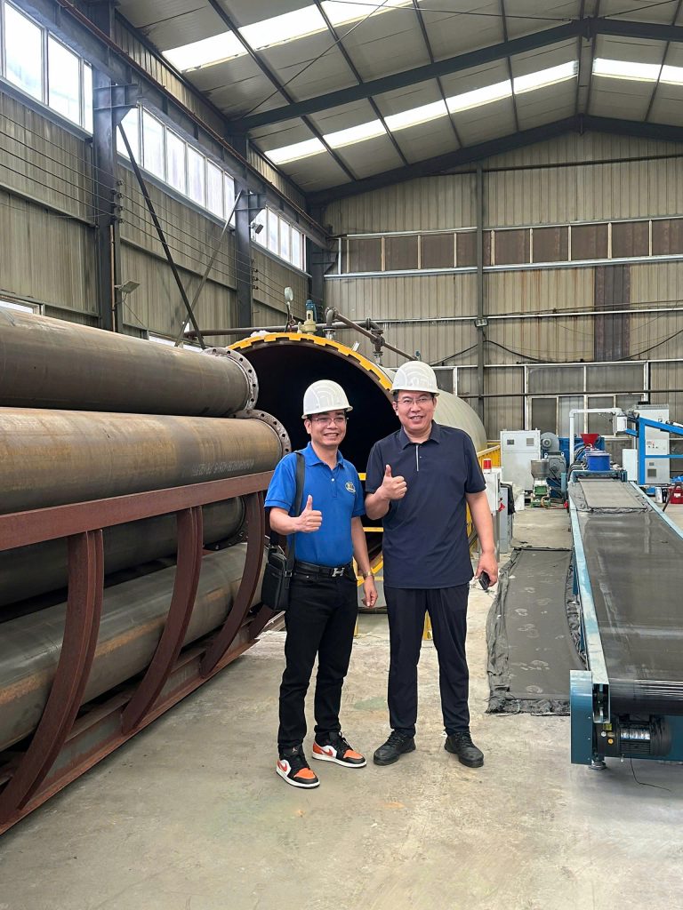 Bọc Lót PTFE Cho Bồn Chứa