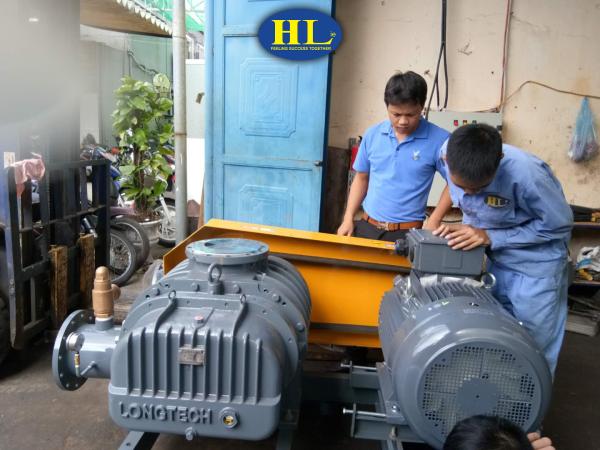 Quạt Thổi Ingersoll Rand (Roots) & Edwards: Giải Pháp Vận Chuyển Khí Toàn Diện Cho Công Nghiệp Nặng