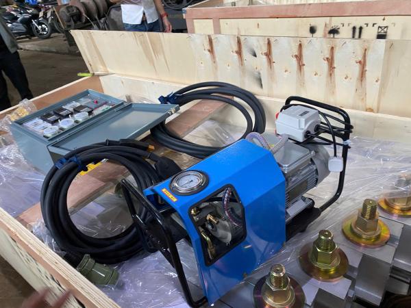 Máy Dán Nối Băng Tải B800: Thiết Bị Ép Lưu Hóa Băng Chuyền Chuyên Dụng