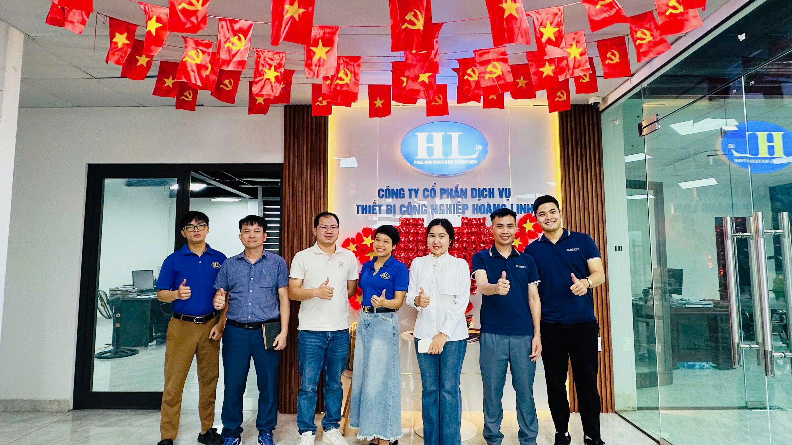 Hòa Phát Dung Quất Thăm Và Khảo Sát Năng Lực Tại Công Ty Cổ Phần Dịch Vụ Thiết Bị Công Nghiệp Hoàng Linh (HLie)